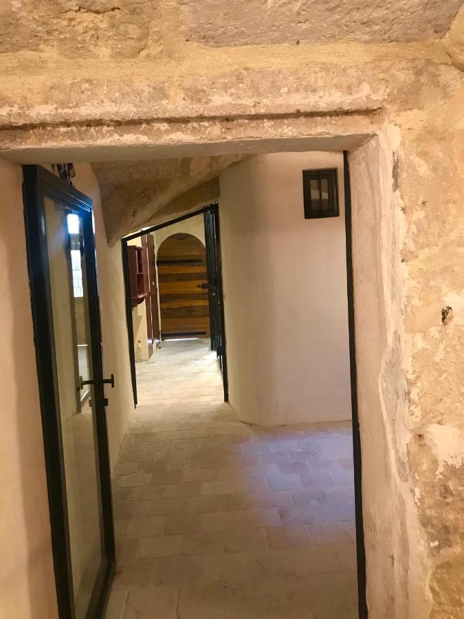 Maison De Roche-Uzes Centre Historique L' Ucetia Luaran gambar