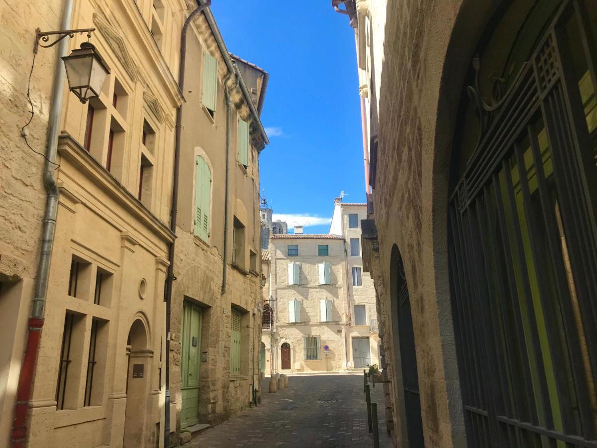 Maison De Roche-Uzes Centre Historique L' Ucetia Luaran gambar