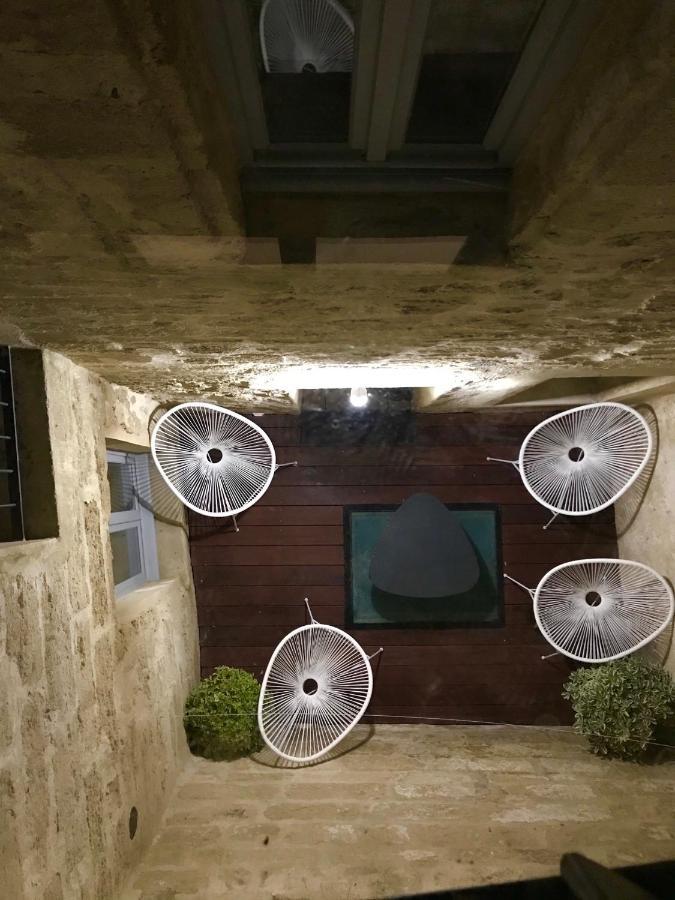 Maison De Roche-Uzes Centre Historique L' Ucetia Luaran gambar
